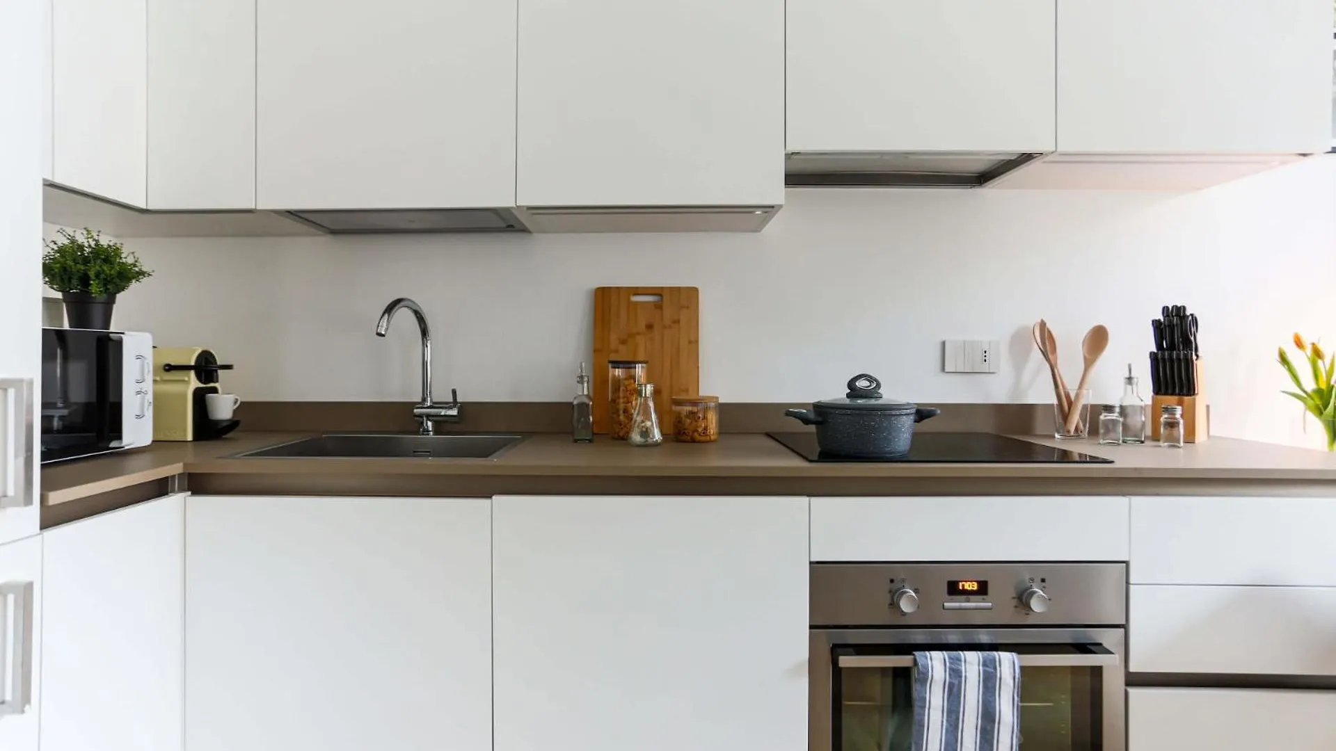 The Best Rent - Modern Bright Apartment In The Heart Of Mailand